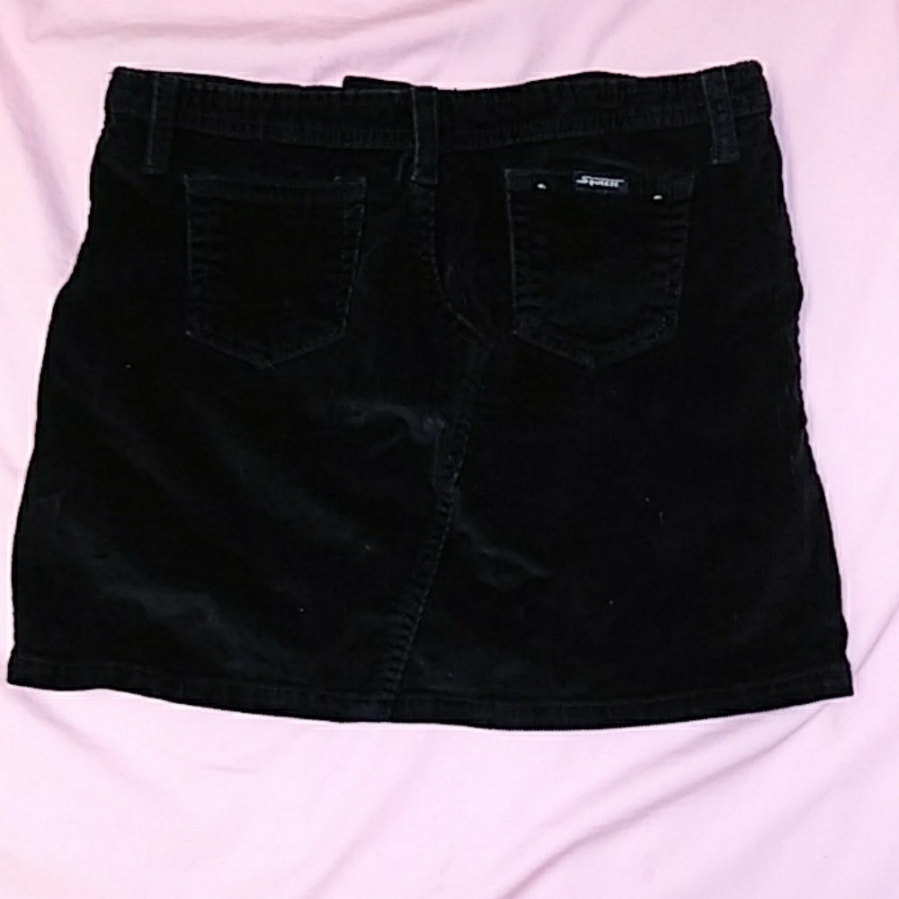 🌷 Beautiful Mini Skirt - Picture 3 of 6